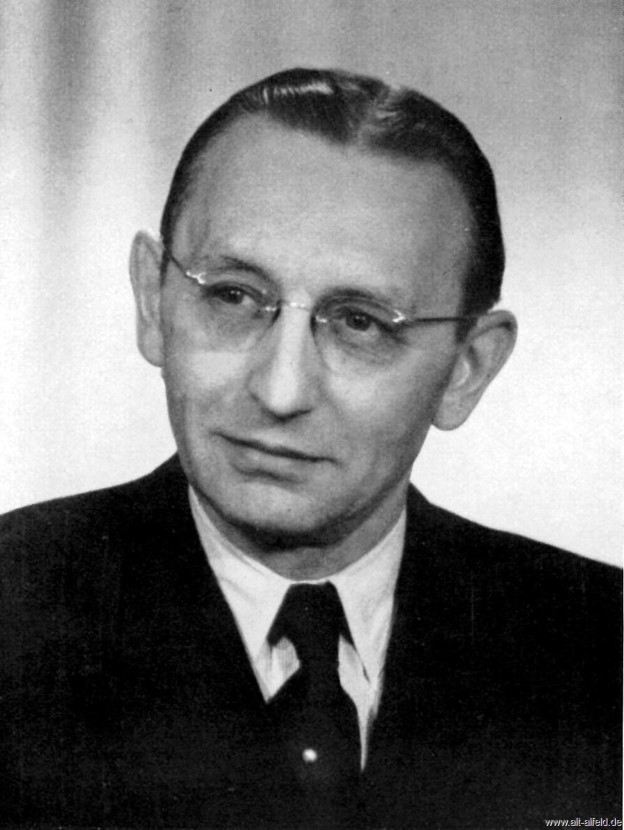 Im Jahre 1923 gründete Herr August Wegener aus Langenholzen, der bei der Fa.
